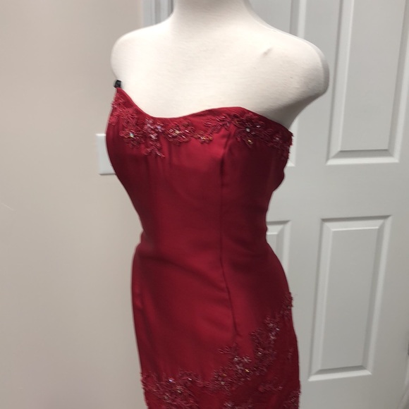 Elegant short evening dress - Picture 5 of 9